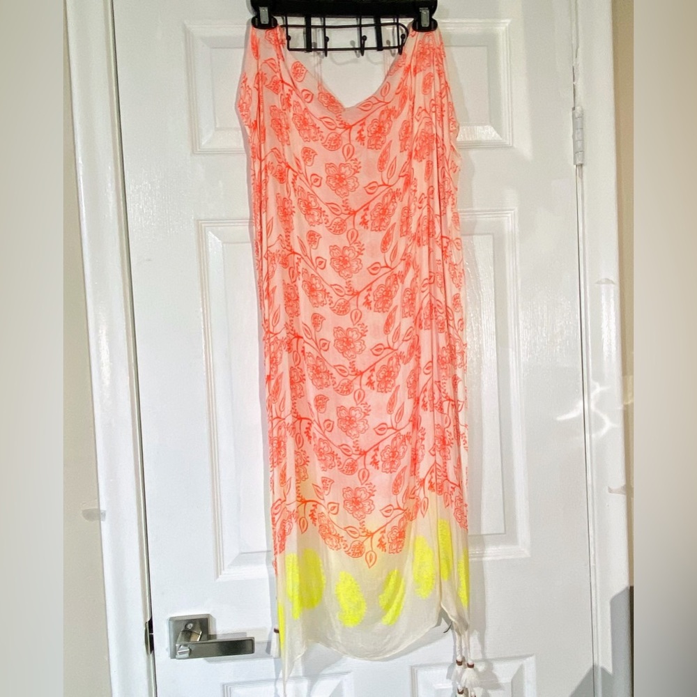 Lucky Brand Scarf White,Orange & green.Like New.